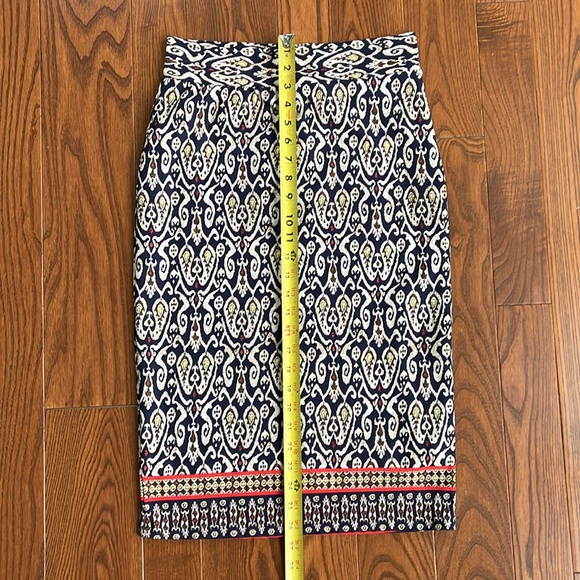 NWOT Pencil Skirt - Picture 3 of 6